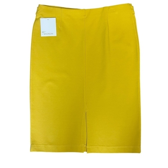 89th+Madison NWT Yellow Pencil Skirt with button detail. Size Womenls Medium - Picture 2 of 8